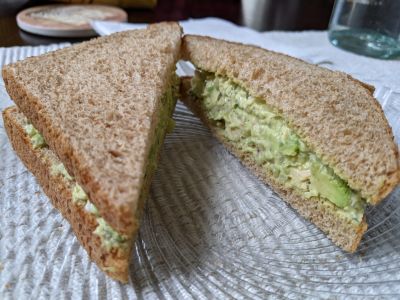 Tuna-Avocado Sandwich-1